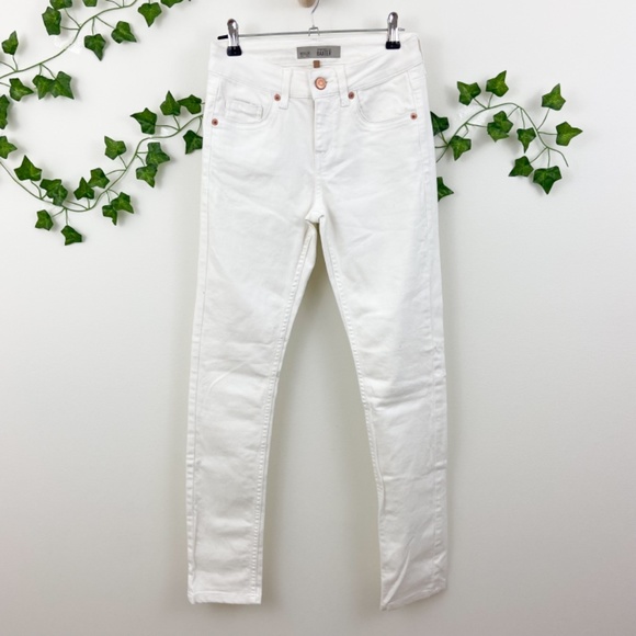 Topshop Moto High rise Baxter white denim jeans 25 - Picture 2 of 7